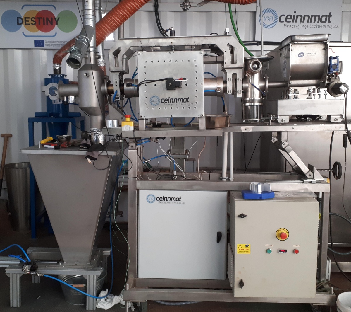 Mikrowellen-Pilotanlage DESTINY Mikrowellen-Pilotanlage DESTINY